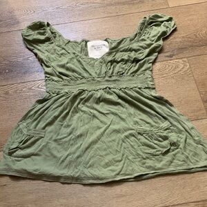 Abercrombie & Fitch Olive Blouse